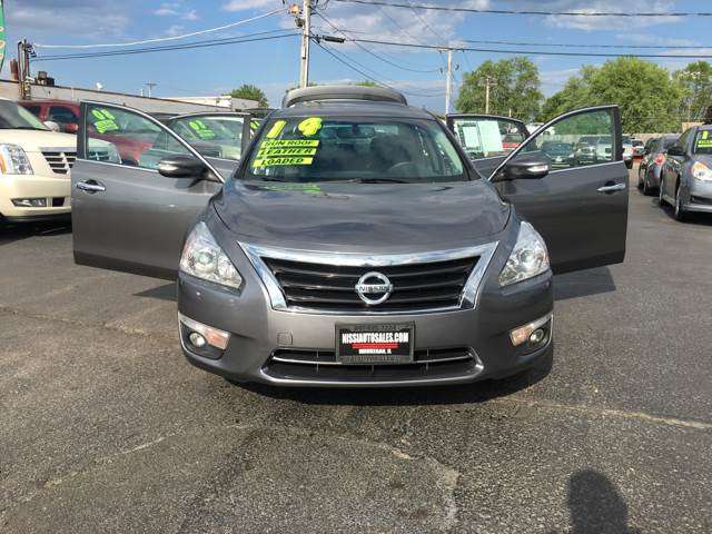 Nissan Altima 2014 photo 9
